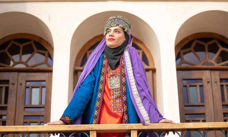 Iran For Solo Travelers: Tips And Insights 1 Beautiful Young Iranian Lady In Traditional Clothing