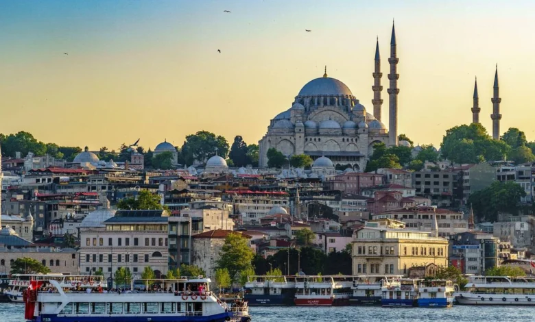 Your Guide To Flights From Iran To Turkiye 1 Turkiye Istanbul Cruise Ships And Ferry Sailing On The Bosphorus With The Suleymaniye Mosque In The Background At Sunset